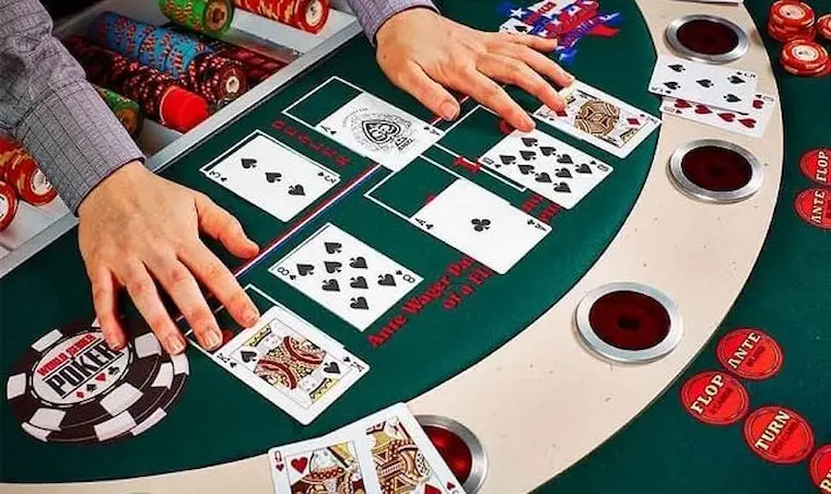 How to play Poker in detail, easy to understand